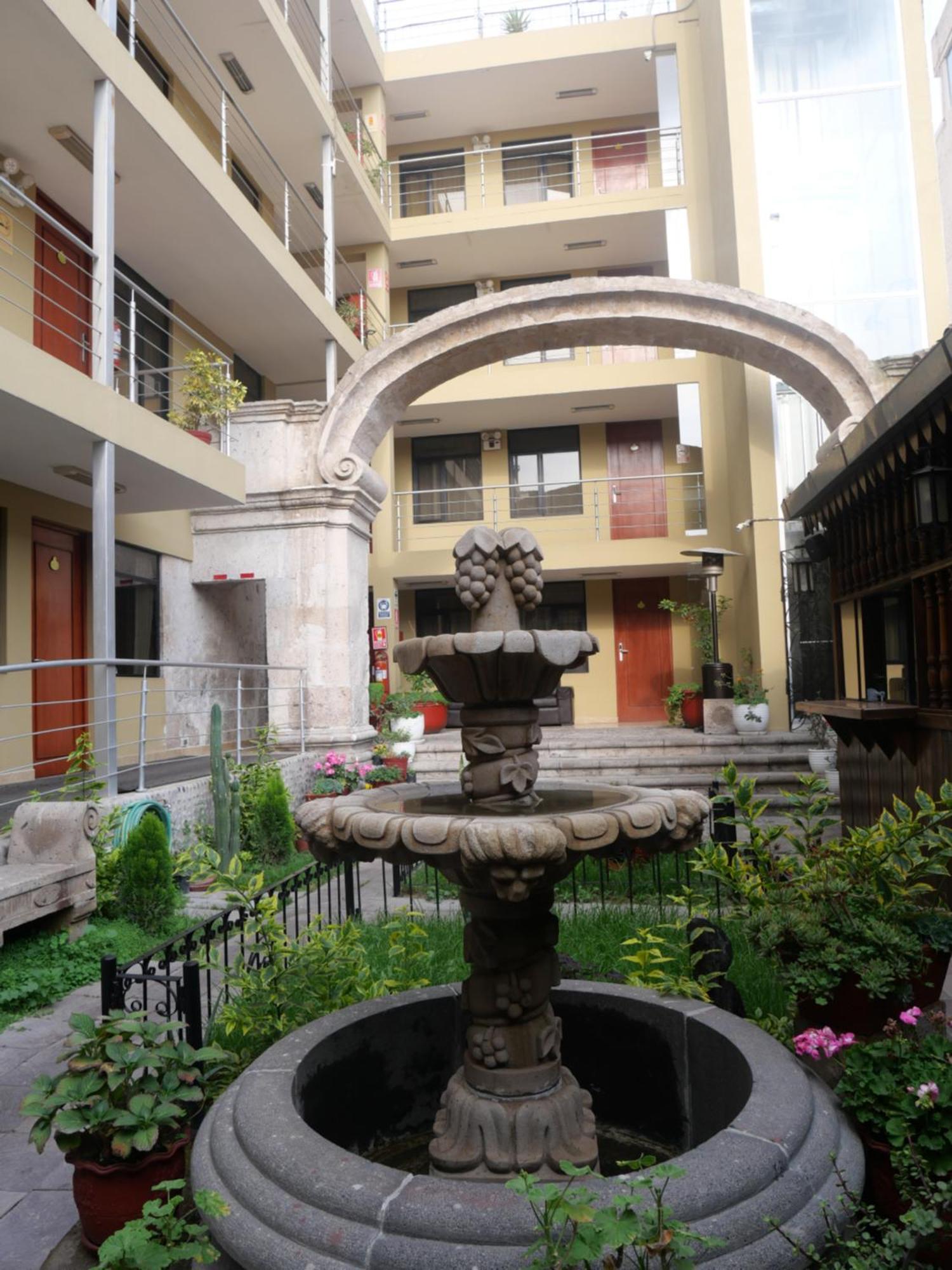 Hotel Santa Rosa